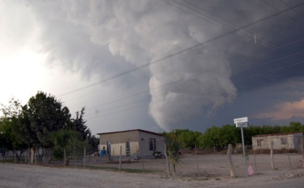Tornado del 15 de Mayo de 2008 en el Ejido Piedras Negras.